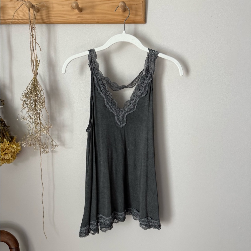 Three Bird Nest Palm Desert Lace Trim Top - Black - S
